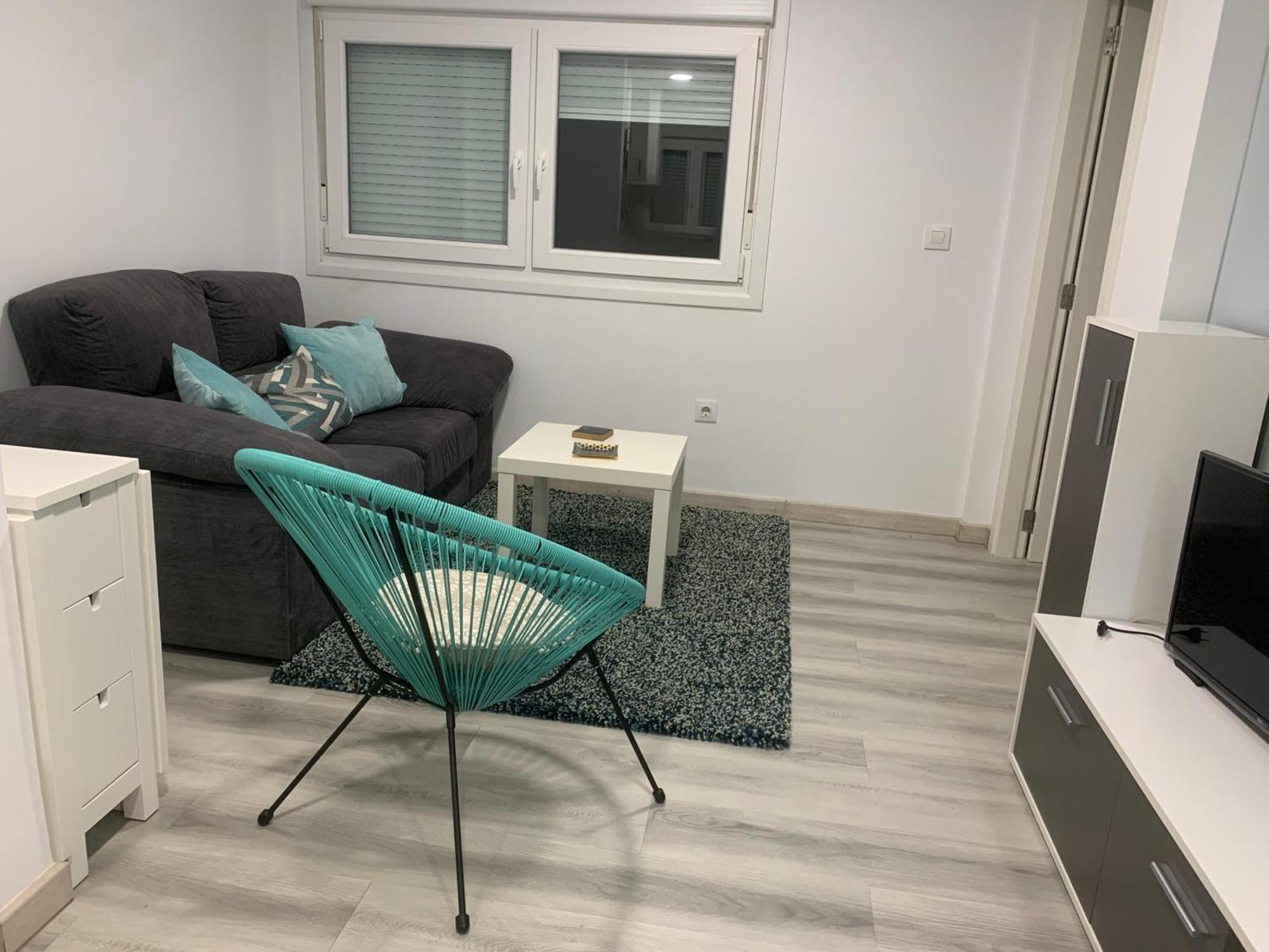Picolo Apartment Cee Exterior foto